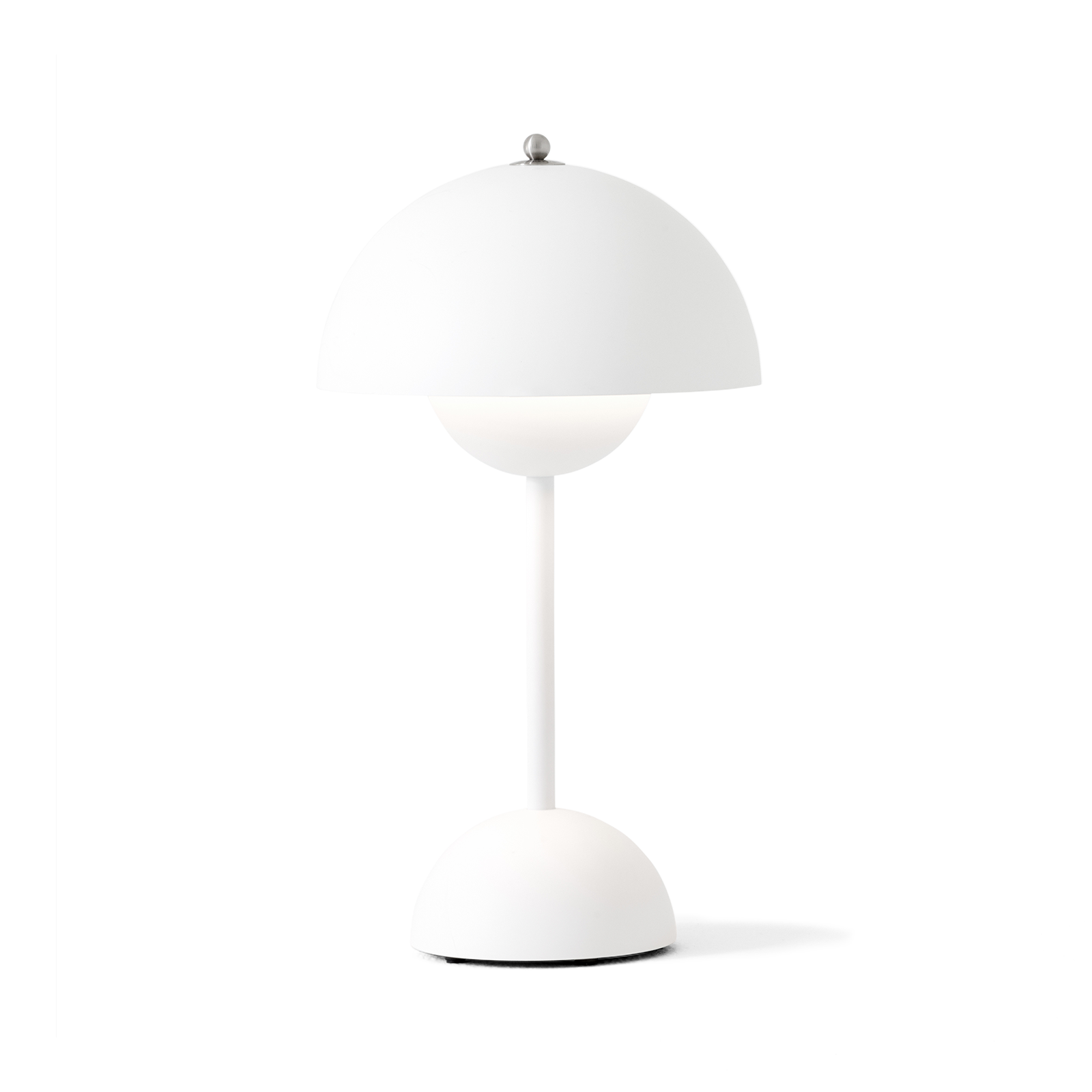 &Tradition Flowerpot VP9 Portable Lamp IP44 圓頂系列 無線可攜式 充電桌燈