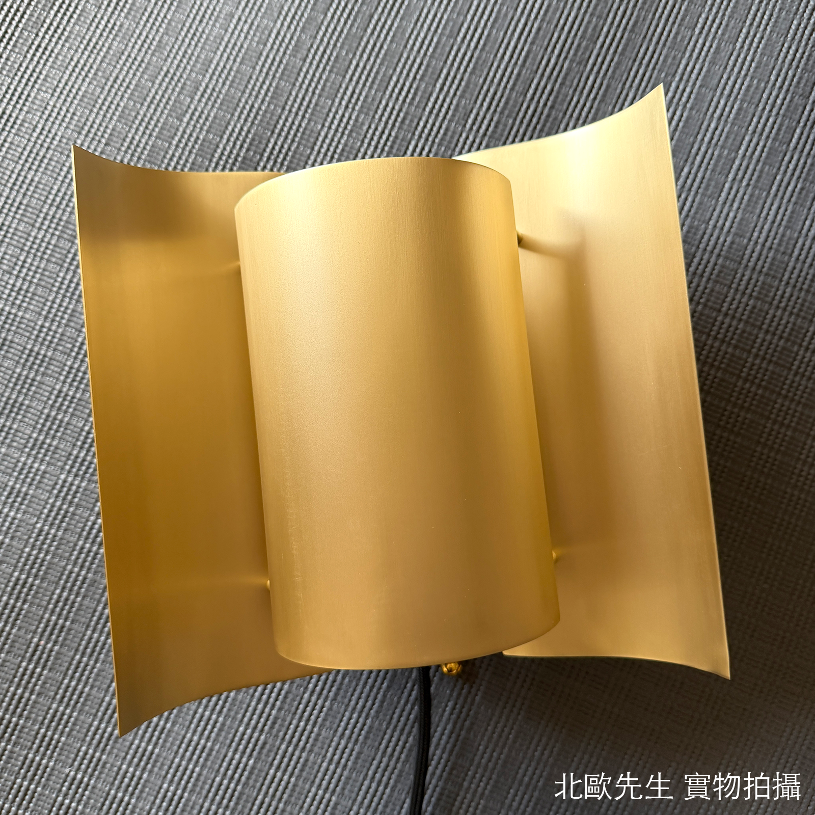 Northern Butterfly Wall Lamp in Brass 蝴蝶壁燈 - 黃銅特別版