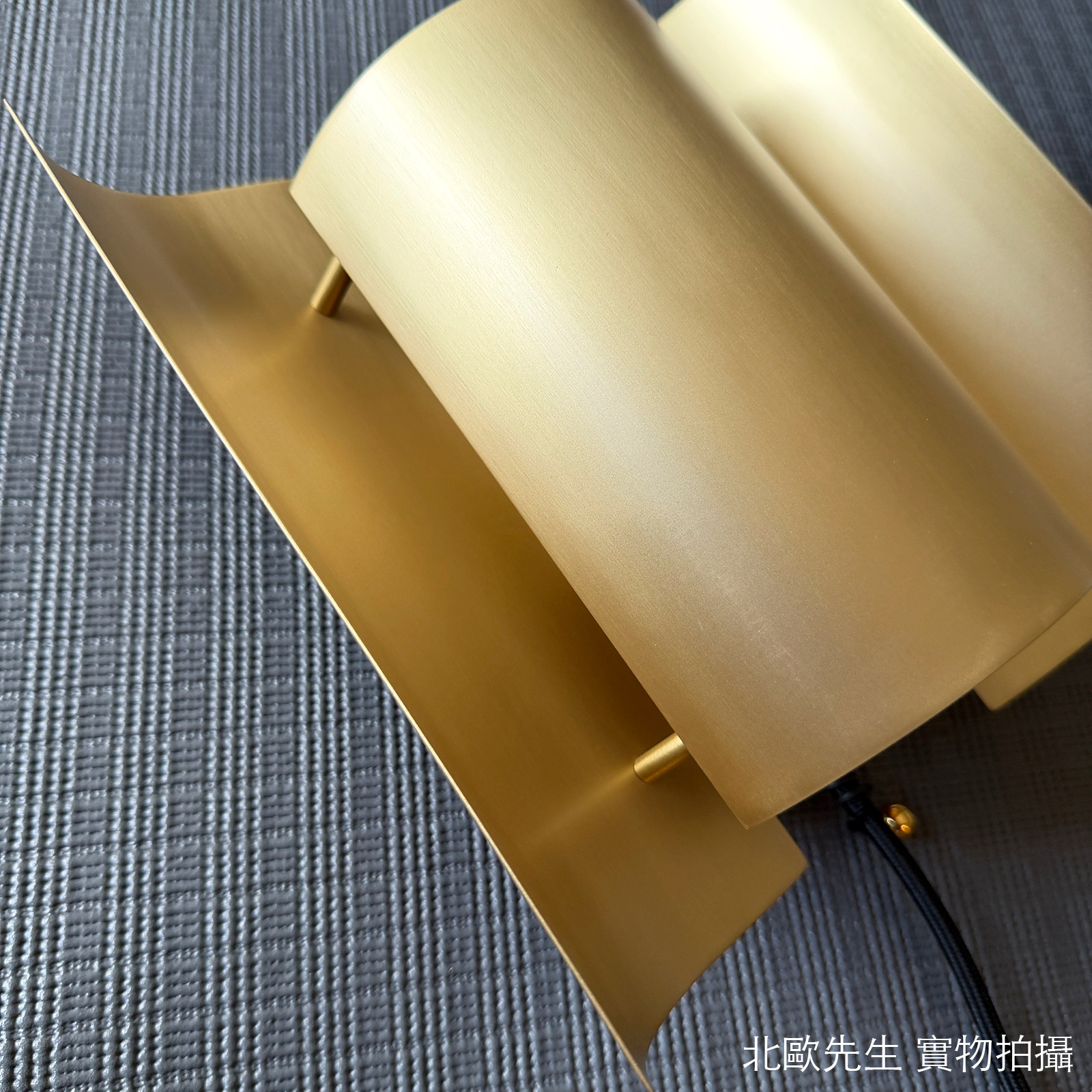 Northern Butterfly Wall Lamp in Brass 蝴蝶壁燈 - 黃銅特別版