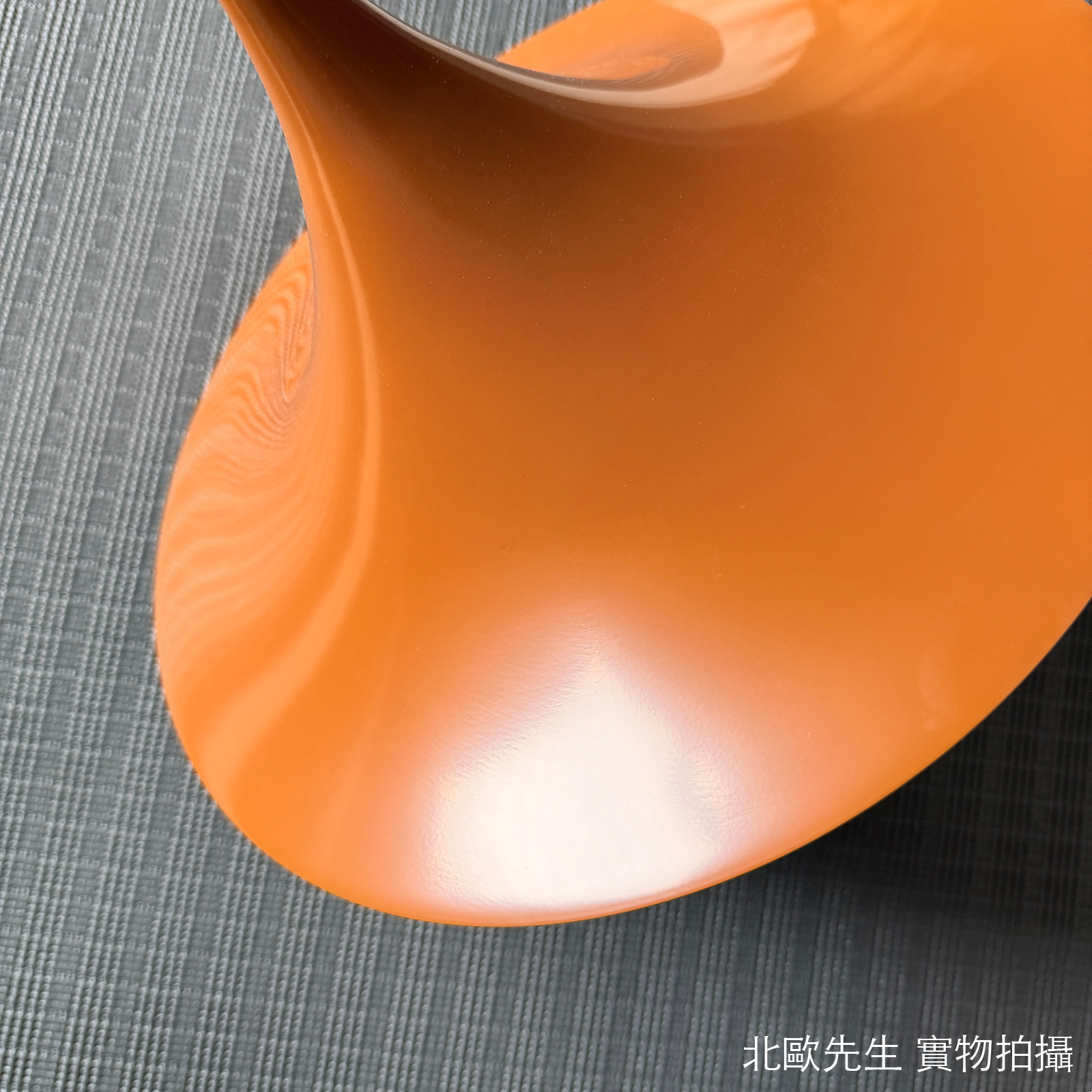 Gubi Semi Pendant 幾何弧線系列 金屬吊燈