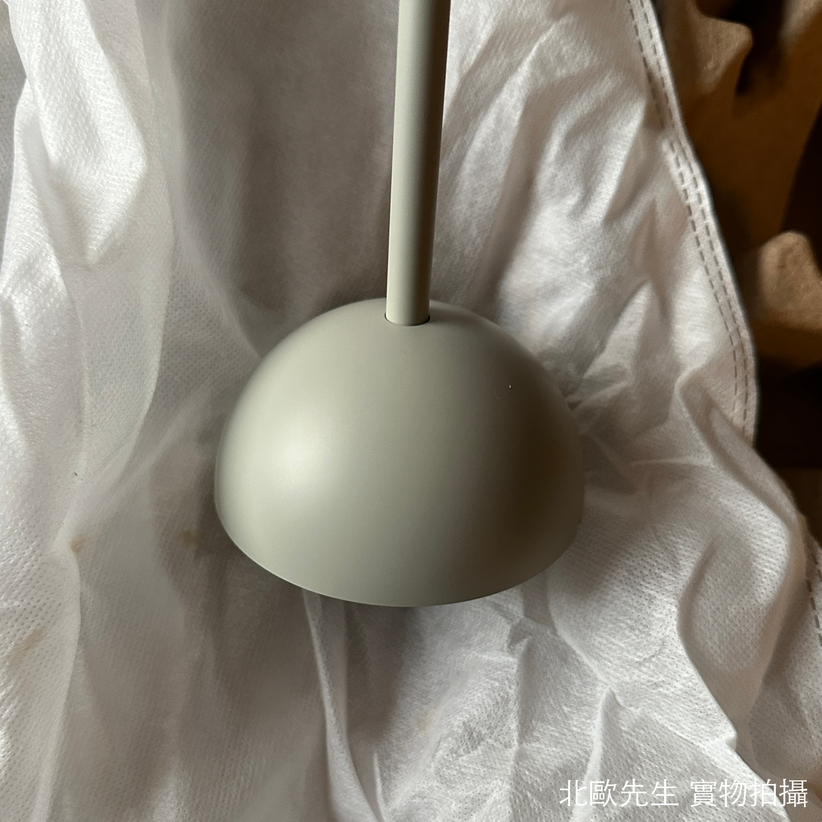 &Tradition Flowerpot VP9 Portable Lamp IP44 圓頂系列 無線可攜式 充電桌燈