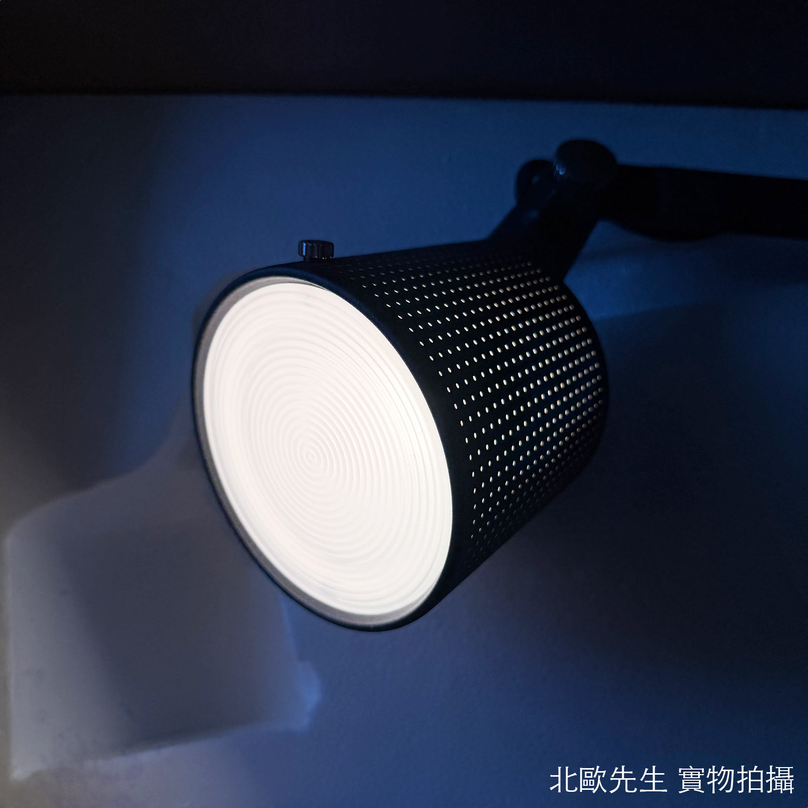 Vipp 521 Desk Lamp 維普燈飾系列 懸臂兩節式 檯燈 / 桌燈
