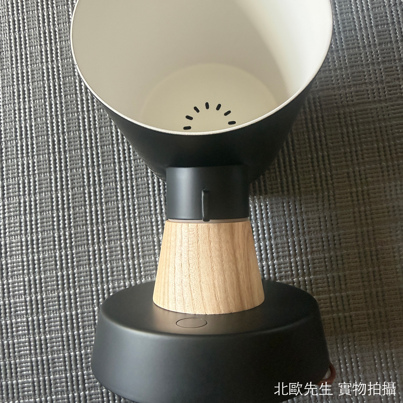 Normann Copenhagen Rise Wall Lamp Hardwired 昇起系列 金屬壁燈 - 底座版