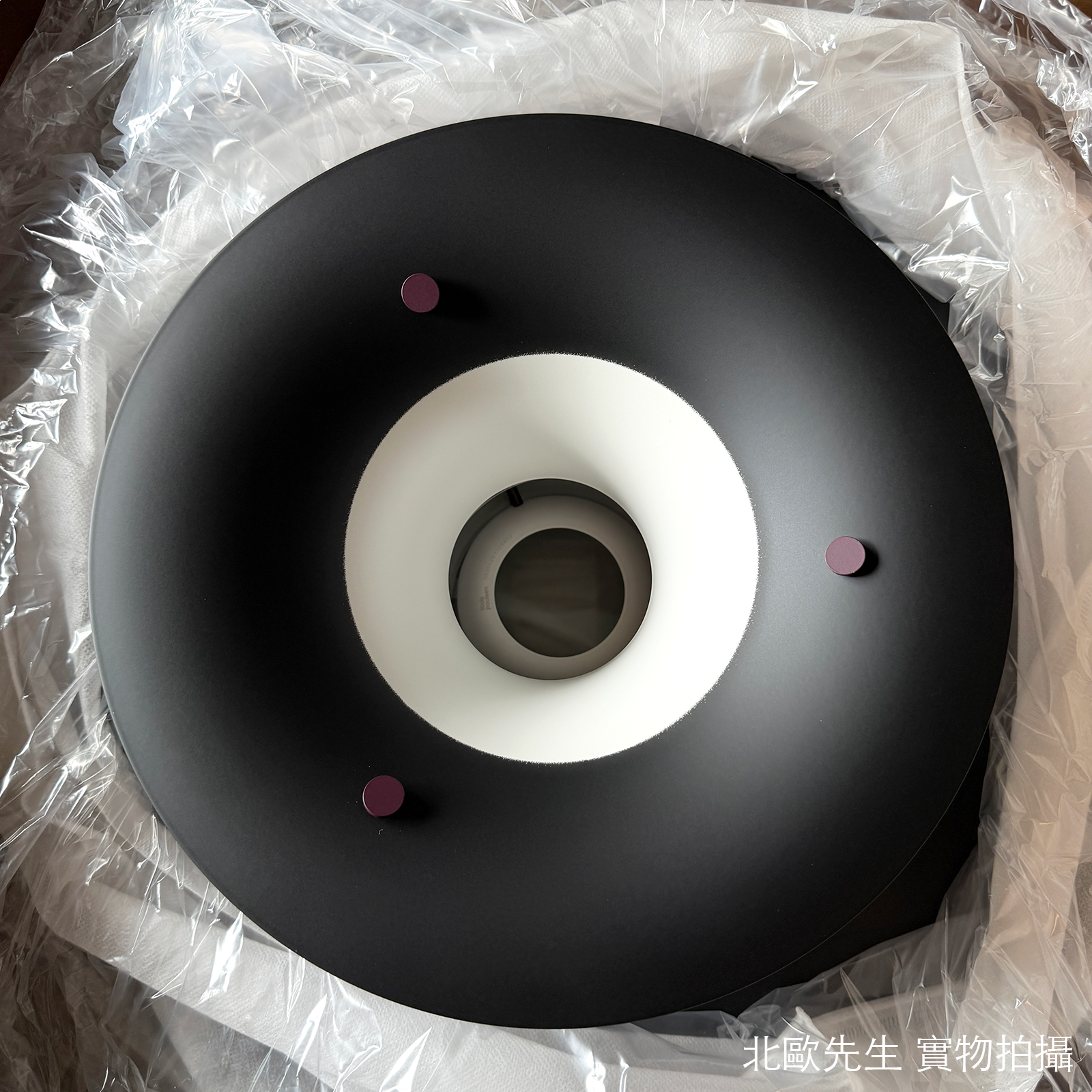 Louis Poulsen PH 5 Black Edition Suspension Lamp 保羅漢寧森系列 Ph5 經典四層次吊燈 - 2025 黑色限定版 50 cm