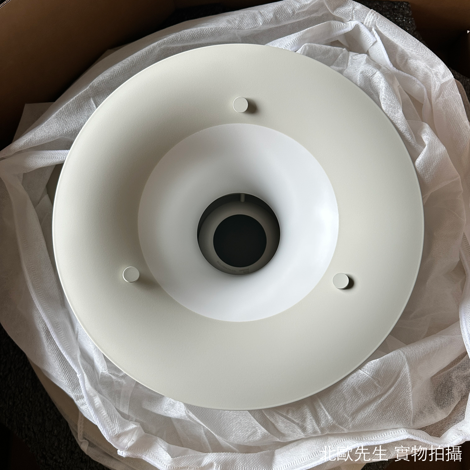 Louis Poulsen PH 5 Suspension Lamp in Monochrome Colour 保羅漢寧森系列 四層次吊燈 - 純色系列 50 cm