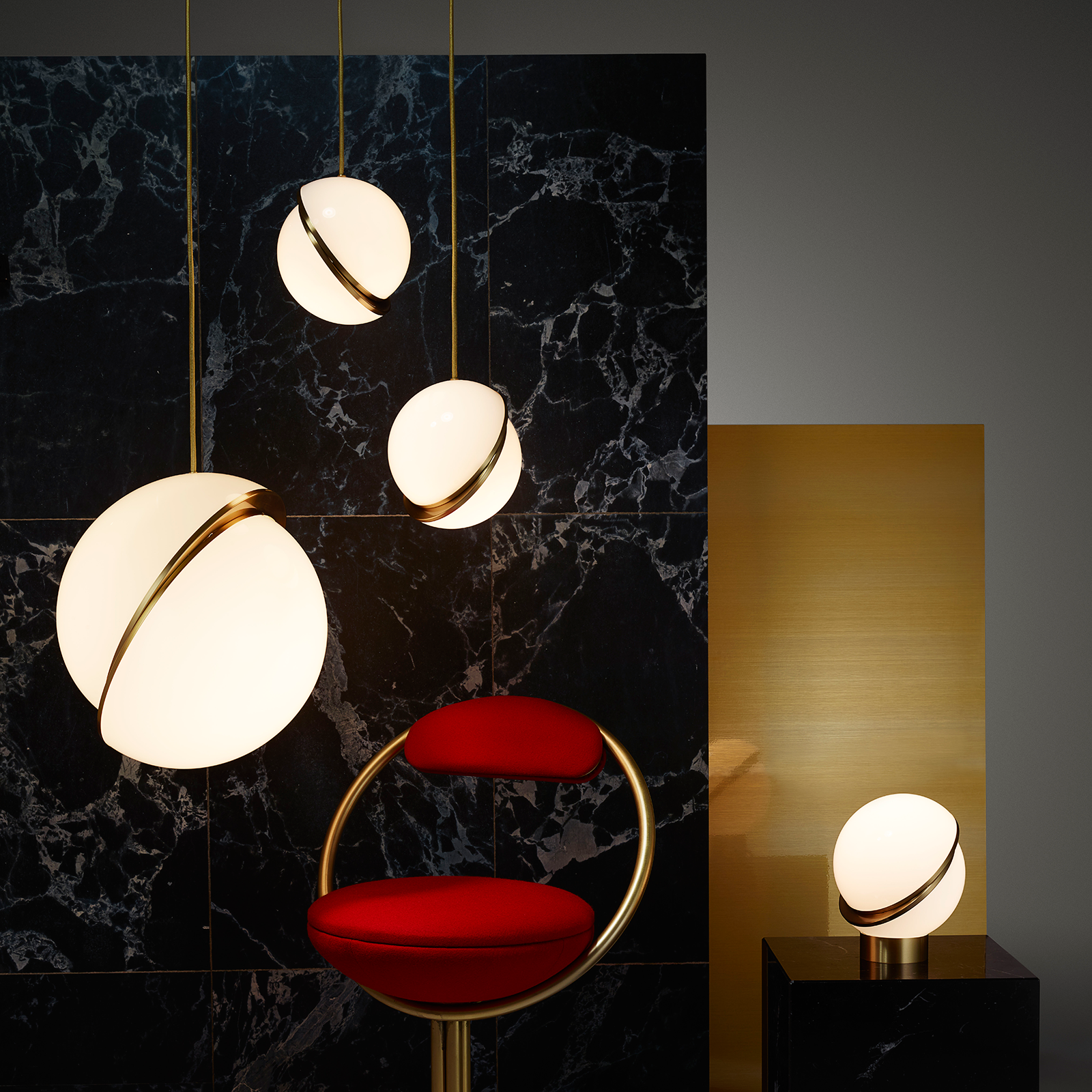 Lee Broom Mini Crescent Pendant Light 20cm 唯美新月系列 球型吊燈 - 小尺寸