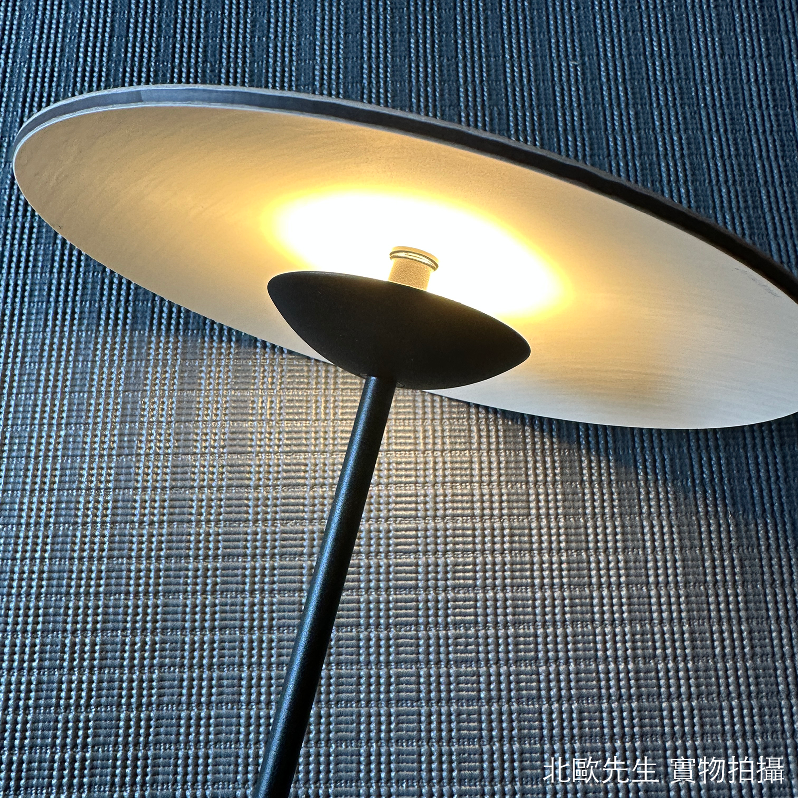 Marset Ginger Portable Table Lamp 琴爵系列 碟形 充電式無線桌燈