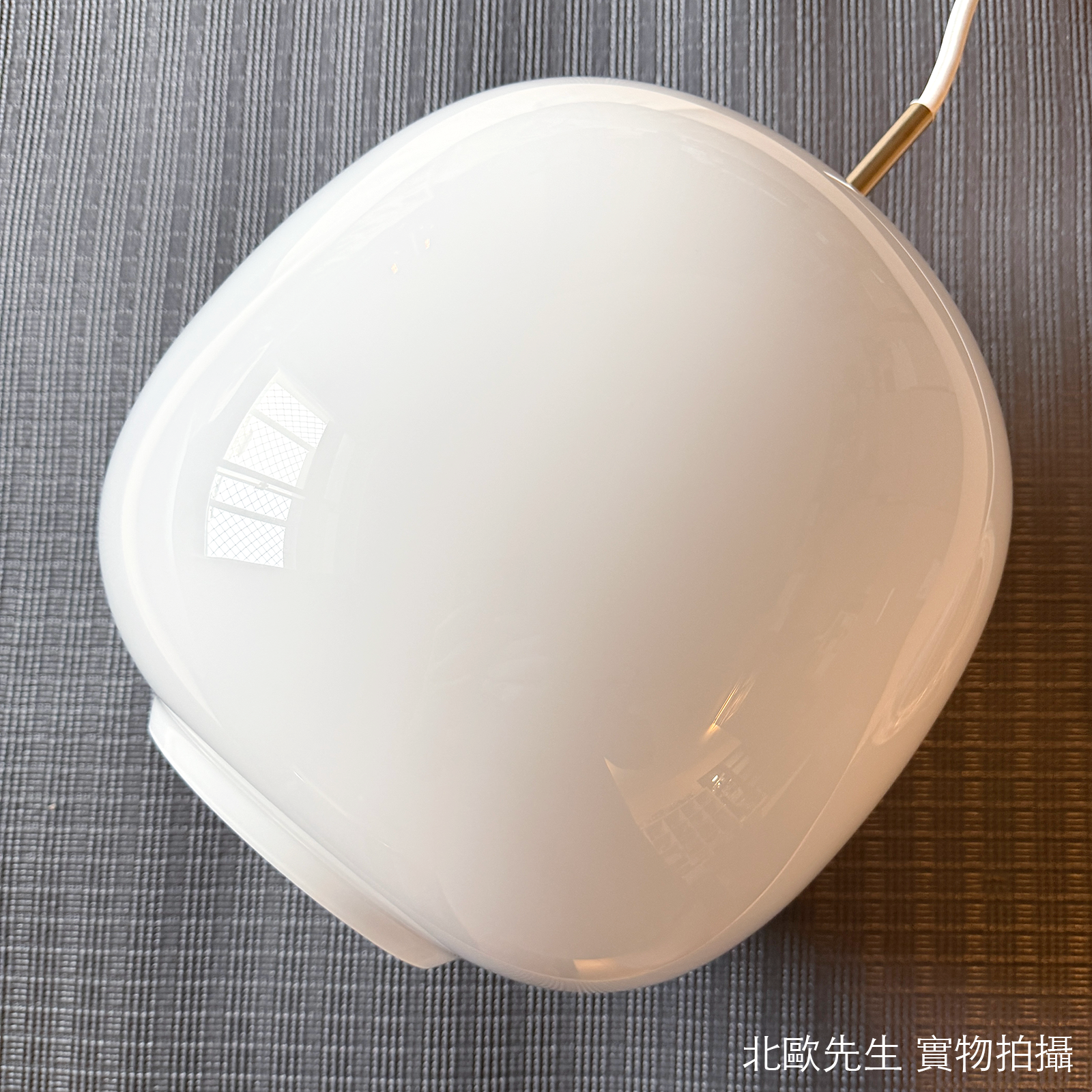 Louis Poulsen VL45 Radiohus Pendant 維爾勒經典系列 白色球型 玻璃吊燈